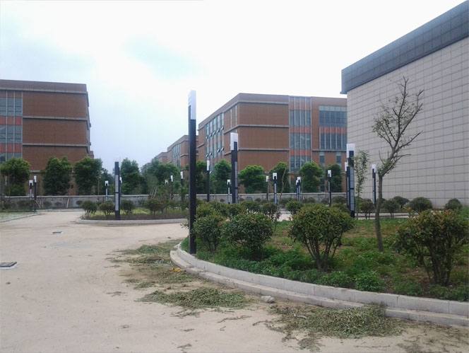 商友4�c�x(ch��ng)��观灯助力宜兴�?j��ng)经���开发区道�\景观���化�����